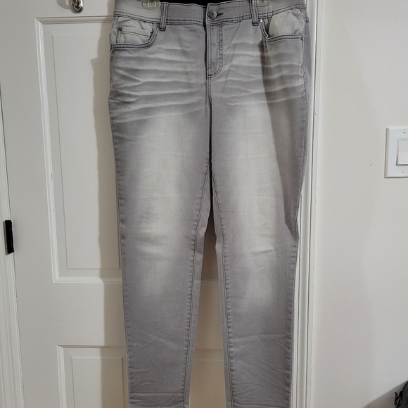 INC NWOT faded gray jegging size 16W - Picture 1 of 3